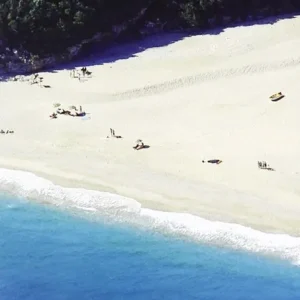 Carta delle spiagge della Sardegna. Con custodia. Ediz. illustrata Compra Adesso