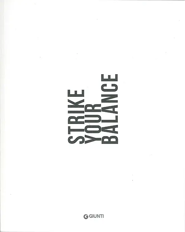 Strike your balance Il volume sostiene la campagna del WWF "Green Heart of Africa" Spedizione Espresso